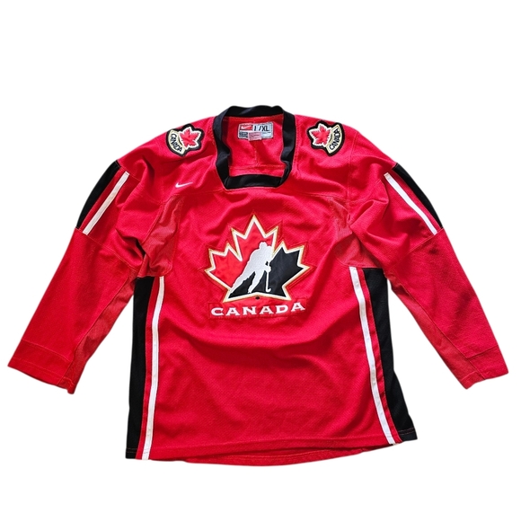 Vintage Team Canada Hockey Jersey - Picture 1 of 5